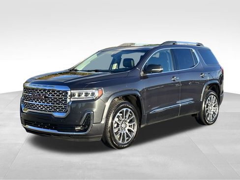 Used 2023 GMC Acadia Denali image 2