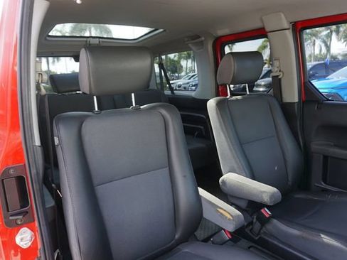 Used 2005 Honda Element EX image 2