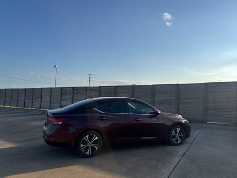 Certified 2023 Nissan Sentra SV FWD image 22