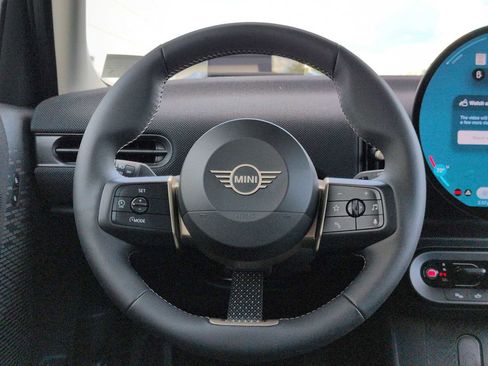 New 2026 MINI Cooper S image 25