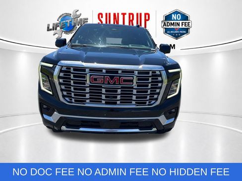 Used 2025 GMC Yukon XL Denali AWD/4WD image 9