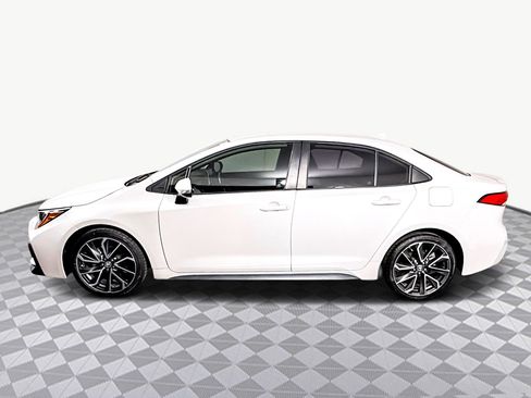 Used 2020 Toyota Corolla SE image 6