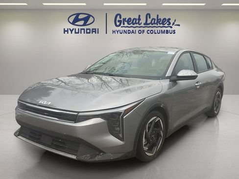 Used 2025 Kia K4 EX image 1