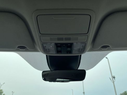 Used 2025 Honda Odyssey EX-L image 13