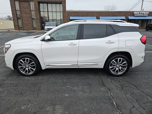 Certified 2023 GMC Terrain Denali w/ Denali Premium Package image 4