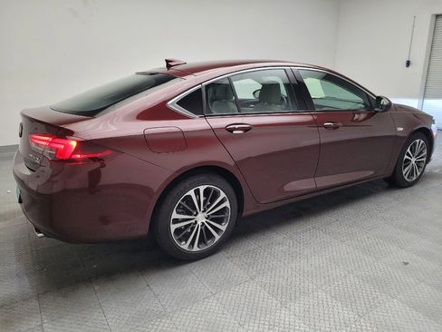 Used 2018 Buick Regal Essence w/ Driver Confidence Package #1 image 10