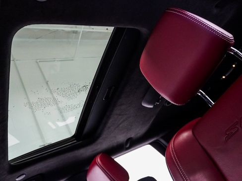 Used 2022 Dodge Durango SRT w/ Premium Interior Group image 8