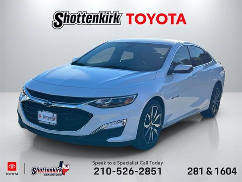 Used 2020 Chevrolet Malibu RS image 1