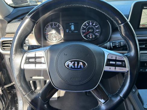 Used 2021 Kia Telluride EX image 18