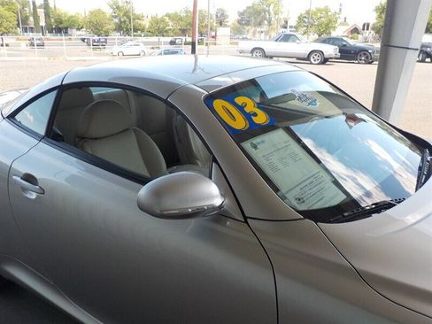 Used 2003 Lexus SC 430 Convertible image 19