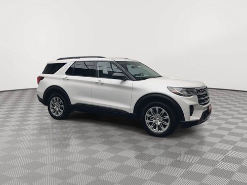Used 2026 Ford Explorer Active w/ Active Comfort Package AWD/4WD image 42