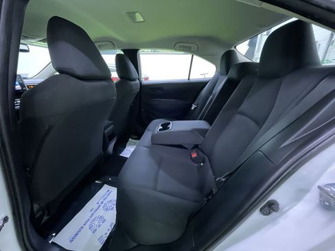 Used 2022 Toyota Corolla LE image 26