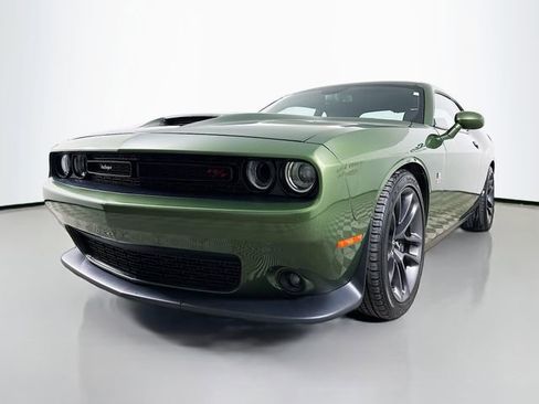 Used 2022 Dodge Challenger R/T Scat Pack image 3