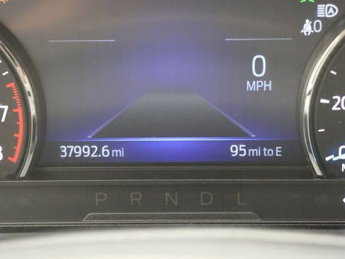 Used 2022 Ford Explorer XLT w/ Equipment Group 202A image 18