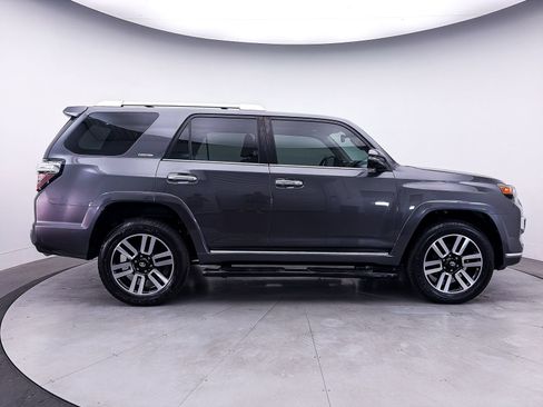 Used 2022 Toyota 4Runner Limited AWD/4WD image 42