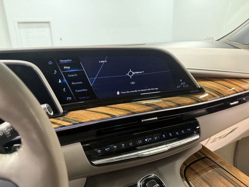 Used 2021 Cadillac Escalade ESV Sport Platinum image 80