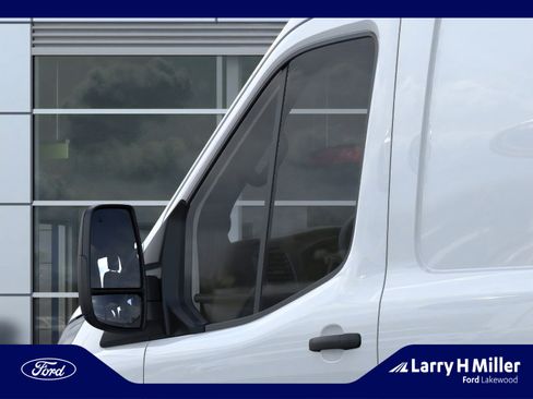 New 2025 Ford Transit 250 148 Medium Roof Extended AWD image 20