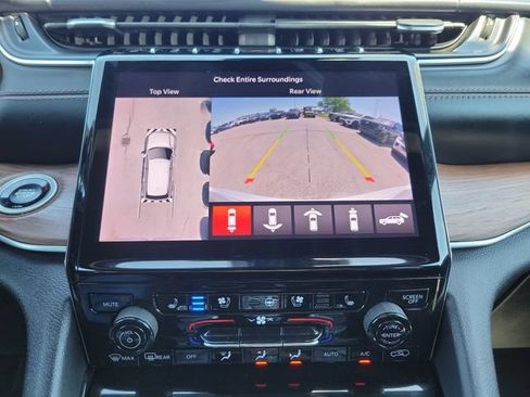 Used 2022 Jeep Grand Cherokee Summit AWD/4WD image 26