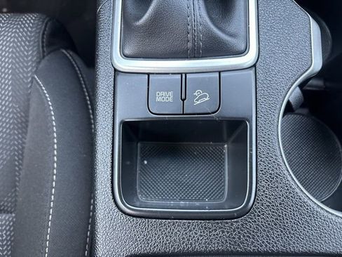 Used 2022 Kia Sportage LX image 34