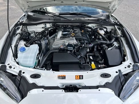 New 2026 MAZDA MX-5 Miata Club RWD image 10