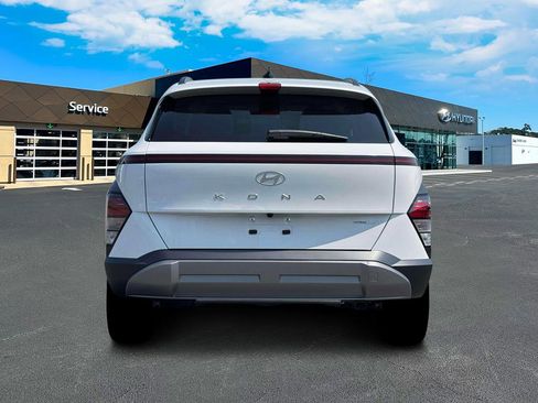 New 2026 Hyundai Kona SEL Premium image 7