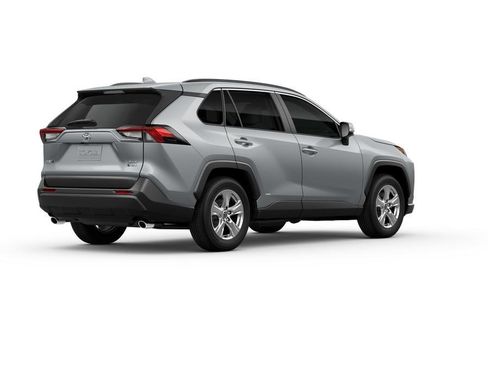 Used 2025 Toyota RAV4 XLE image 43