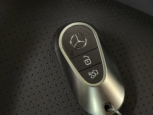 New 2026 Mercedes-Benz GLC 300 GLC 300 image 38