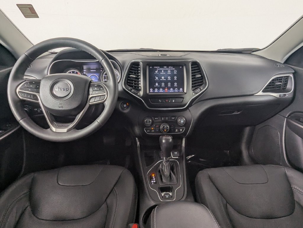 Used 2021 Jeep Cherokee Latitude Lux w/ Comfort/Convenience Group FWD image 13