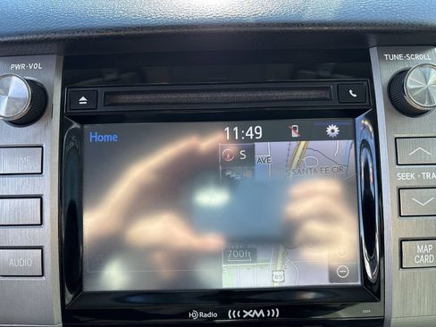 Used 2014 Toyota Tundra Limited image 18