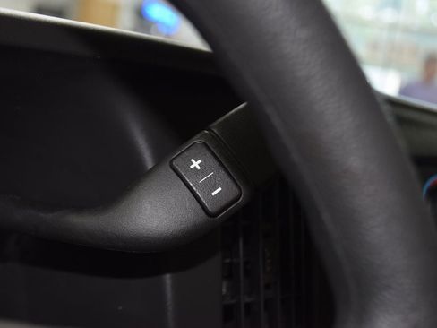 New 2025 Chevrolet Express 4500 w/ Power Convenience Package image 35