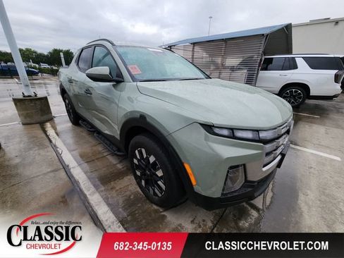 Used 2025 Hyundai Santa Cruz SEL FWD image 1