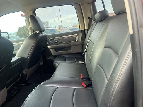 Used 2018 RAM 1500 Classic SLT image 13