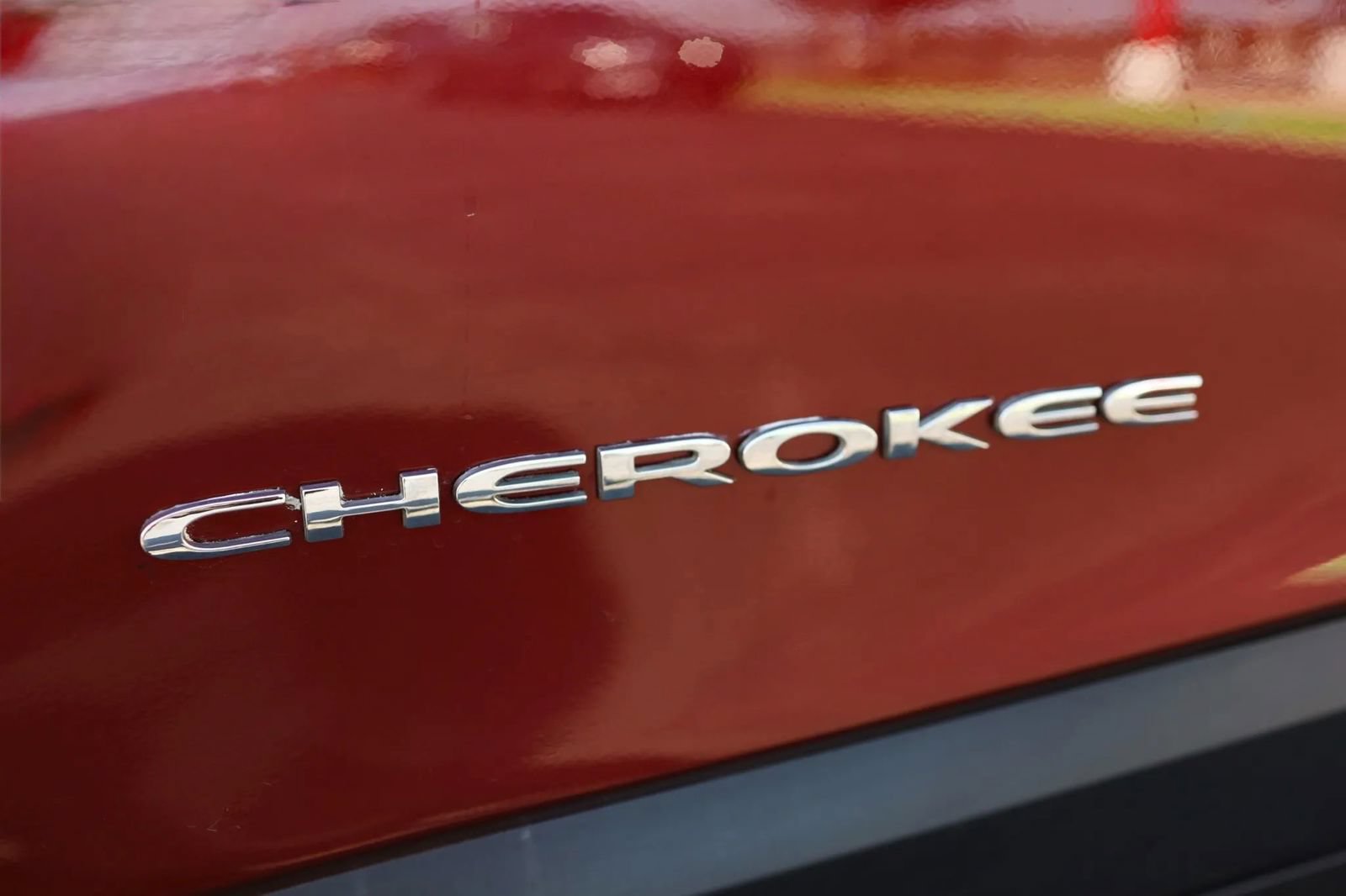 Used 2020 Jeep Cherokee Limited AWD/4WD image 9