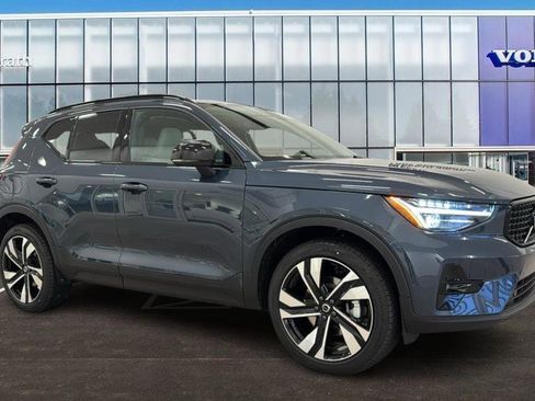 New 2026 Volvo XC40 B5 Plus w/ Climate Package image 1