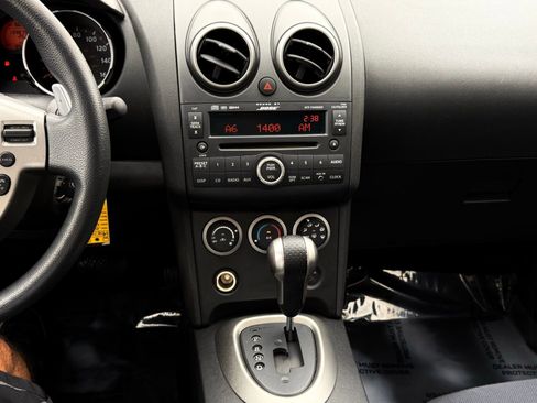 Used 2008 Nissan Rogue SL w/ Premium Pkg image 32
