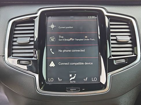 Used 2019 Volvo XC90 T8 Inscription w/ Luxury Package image 14