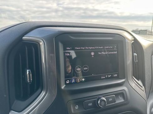 New 2026 Chevrolet Silverado 1500 Custom Trail Boss w/ LPO, Dark Essentials Package image 16