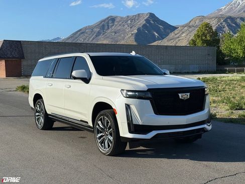 Used 2023 Cadillac Escalade ESV Sport Platinum w/ LPO, Floor Liner Package AWD/4WD image 1