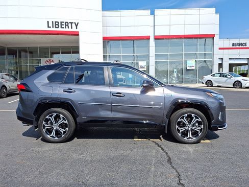 Used 2023 Toyota RAV4 XSE w/ Weather Package AWD/4WD image 7