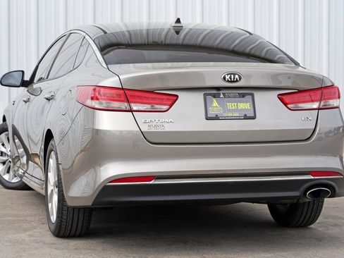 Used 2016 Kia Optima EX image 5