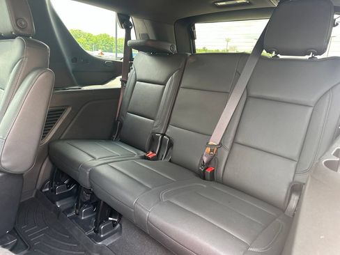 Used 2024 Chevrolet Tahoe Z71 AWD/4WD image 24