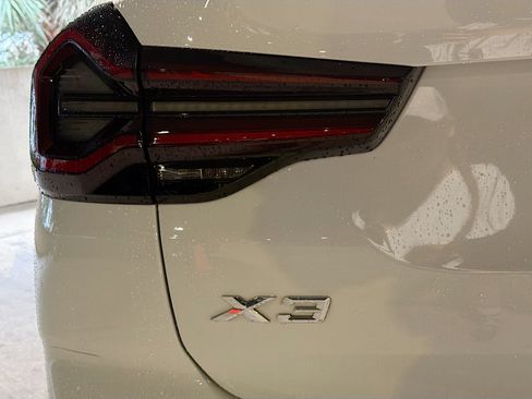 Used 2022 BMW X3 sDrive30i w/ Convenience Package w/ZPA RWD image 10