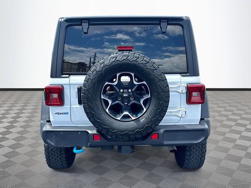 Used 2023 Jeep Wrangler Unlimited Rubicon 4xe AWD/4WD image 7