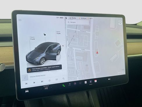 Used 2023 Tesla Model Y Long Range image 11