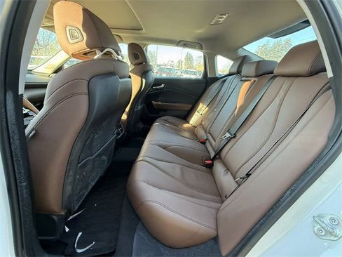 Used 2023 Acura TLX w/ Technology Package image 6