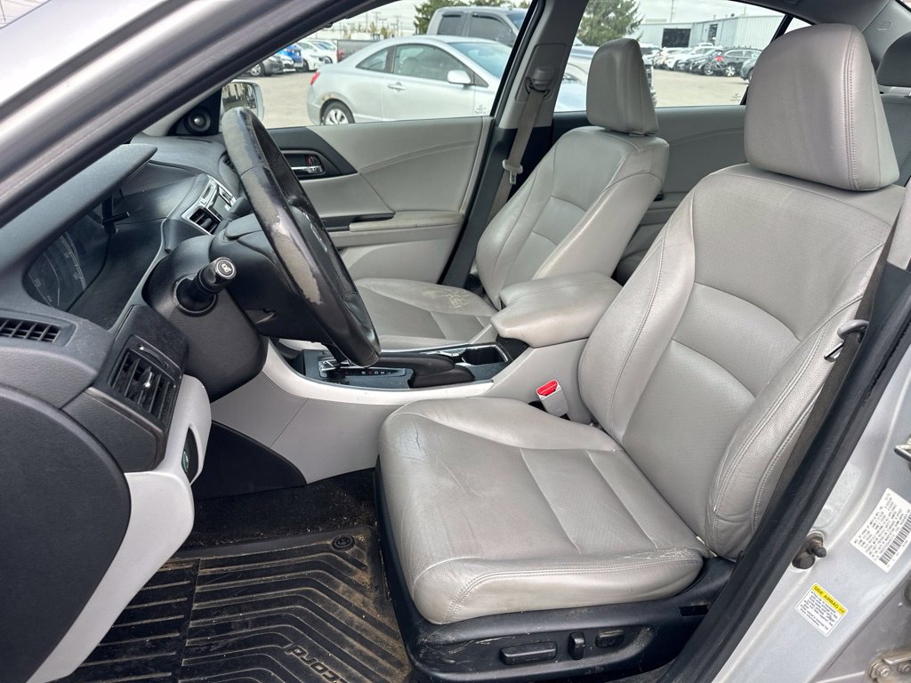 Used 2013 Honda Accord EX-L image 16