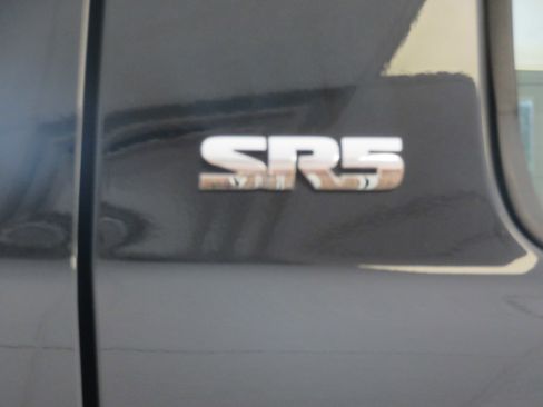 Used 2019 Toyota Tundra SR5 AWD/4WD image 69