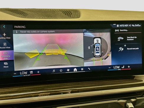 Used 2025 BMW X7 xDrive40i AWD/4WD image 23