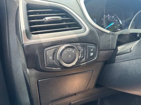 Used 2021 Ford Edge SEL w/ Convenience Package AWD/4WD image 27