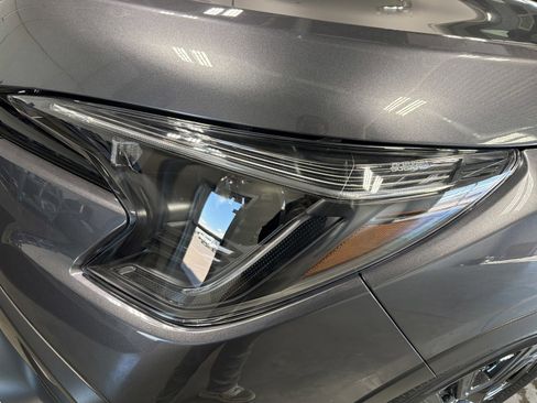 Certified 2025 Subaru Ascent Bronze Edition AWD/4WD image 10